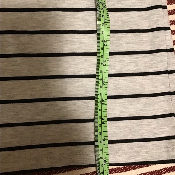 SMART SET skirt - Picture 4 of 7